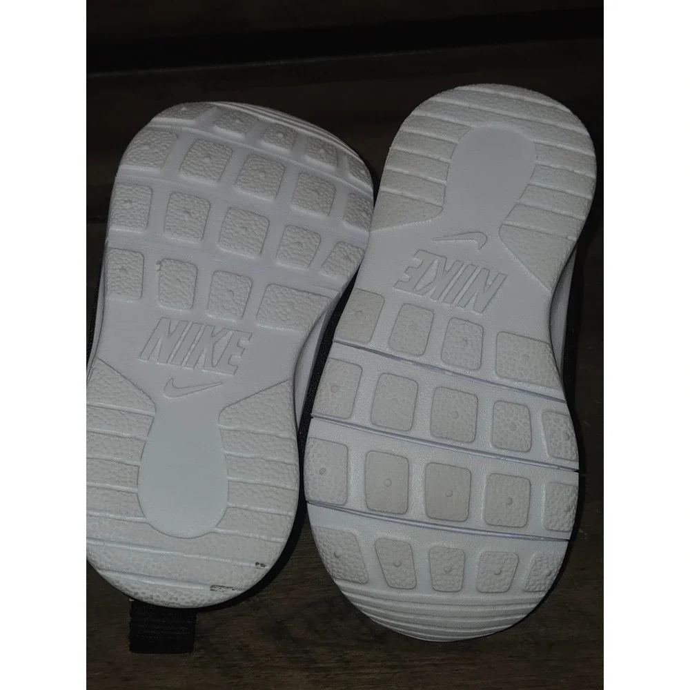 Nike Flex Advance Toddler Black White Sneakers Size 6C